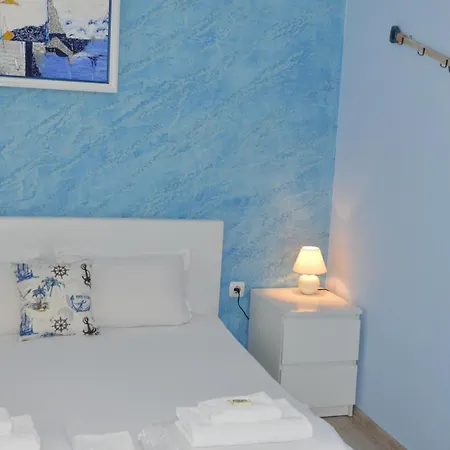 Къща за гости Valentines 3*