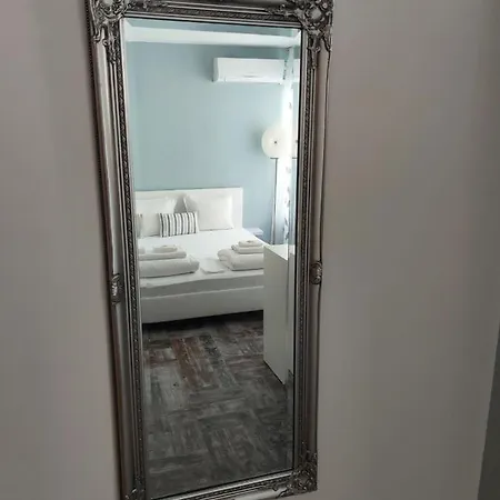 Къща за гости Valentines